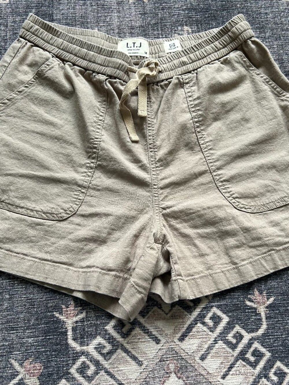 L.T.J. Drawstring Linen Blend Shorts Size M Sage NWOT - Picture 2 of 3